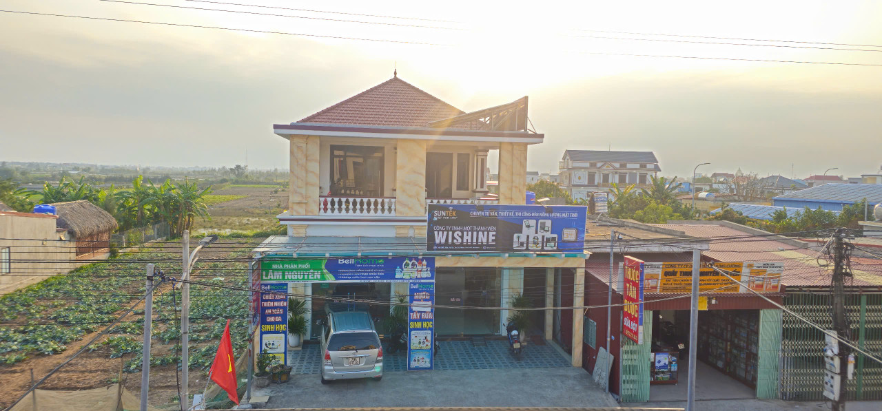 Cho thuê nhà mặt đường rộng, cạnh chợ, kinh doanh TỐT