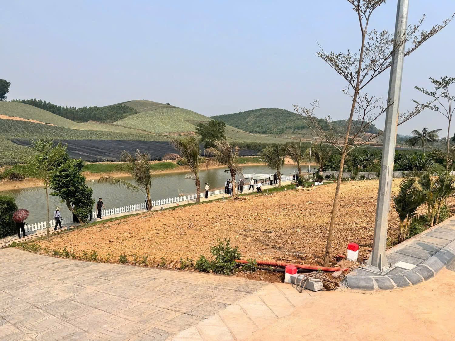 🔥 NHỈNH 1 TỶ – SỞ HỮU NGAY ĐẤT TRUNG TÂM HÀ LONG, THANH HOÁ - LƯNG TỰA NÚI, MẶT HƯỚNG SÔNG🔥