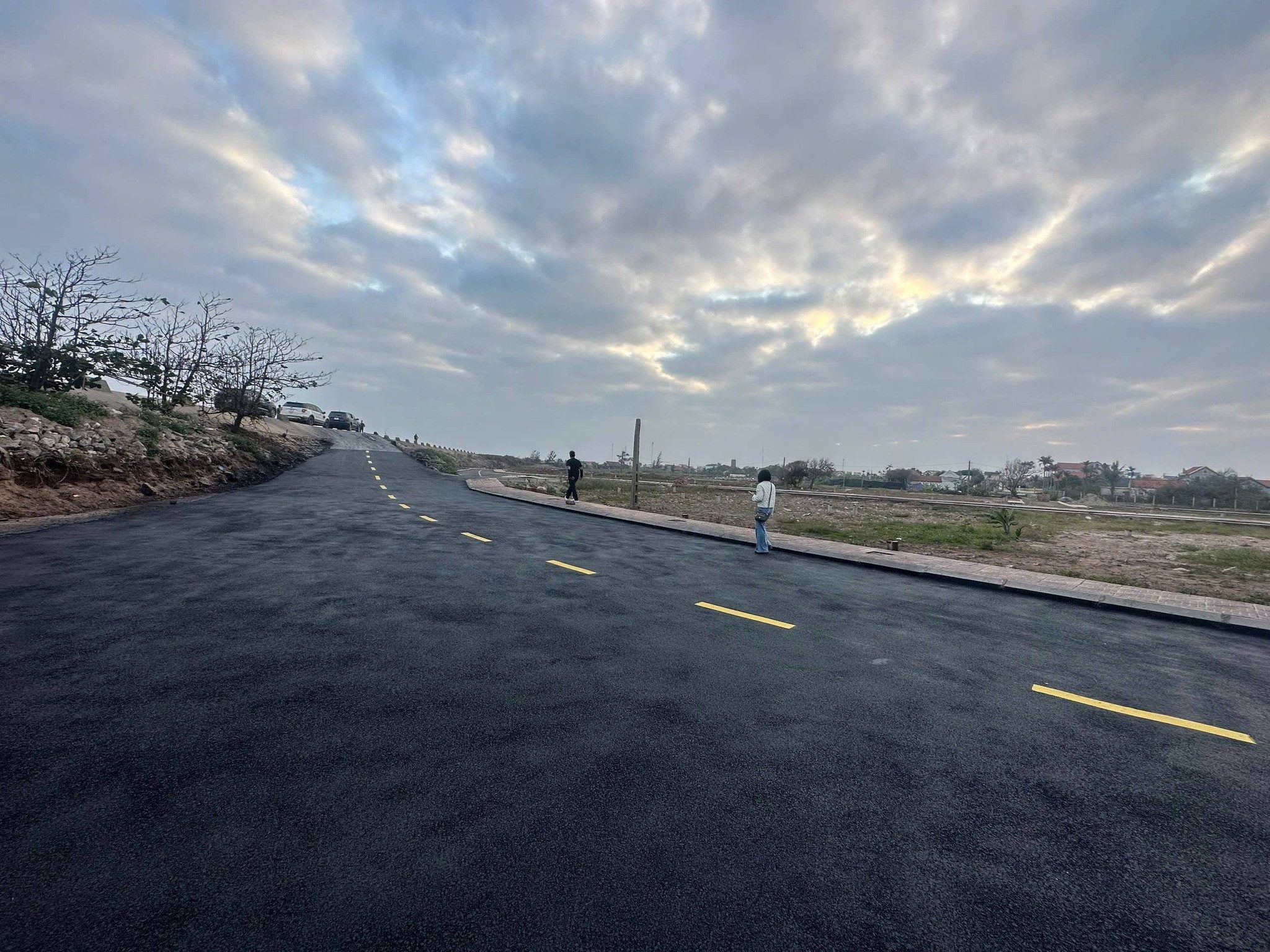 ĐẤT ĐẦU TƯ SIÊU LỜI CHỈ 1.2 TỶ 100M2 MẶT ĐƯỜNG Ô TÔ TRÁNH KINH DOANH