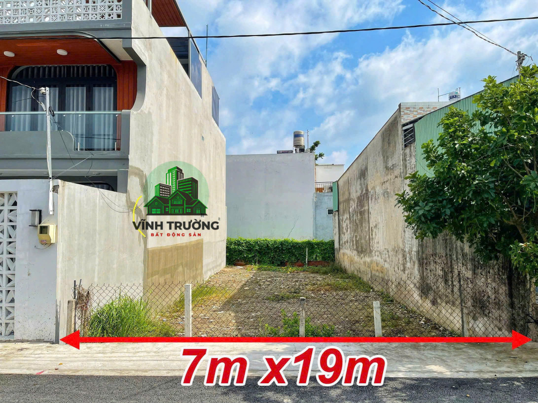 Chủ bán đất 7x19m, cách Lê Văn Lương chỉ 50m, hẻm xe tải, xây tự do, 4.8 tỷ