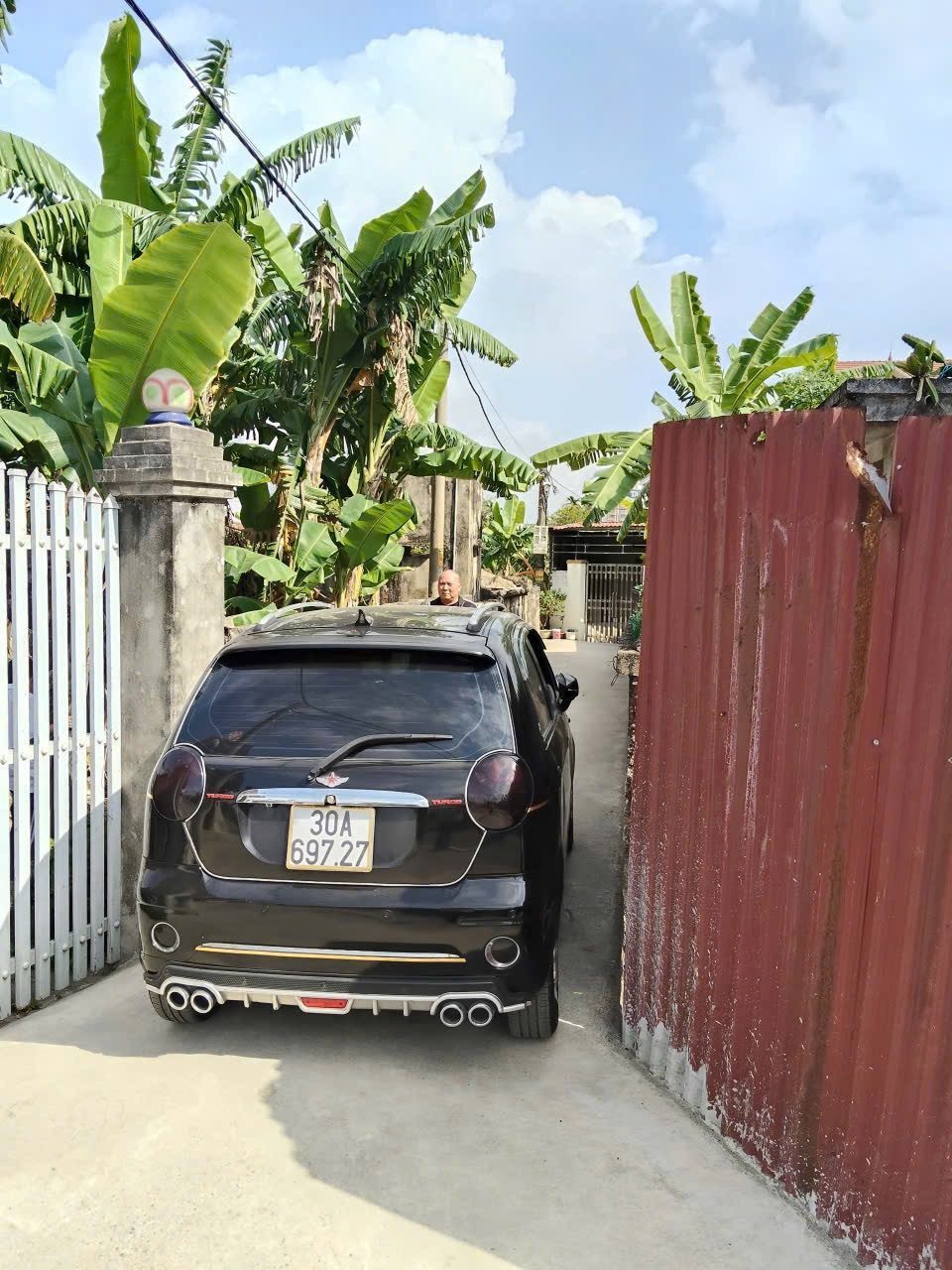 Bán 105 m Hoa Động ngõ morrning cách đường thôn 20m. Ngay gần hoàng huy.l/h:076.231.9990 e Thúy