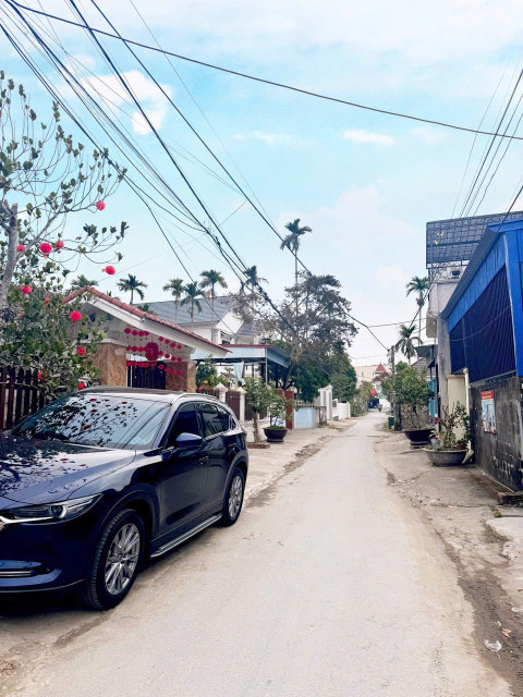 Bán lô đất siêu tiềm năng tại thôn chùa hoa động Thủy Nguyên dt. 60m ngang 5,8 giá chỉ 2tỷ xx lh ngay 0382341632 em Liên chuyên viên chăm sóc khách hàng