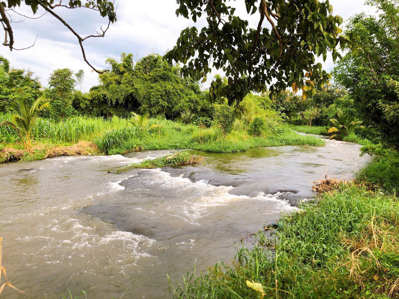 SIÊU PHẨM VIEW SUỐI ĐẸP MÊ LI 😍😍 VỊ TRÍ LẠI GẦN PHỐ CỰC HIẾM ‼️