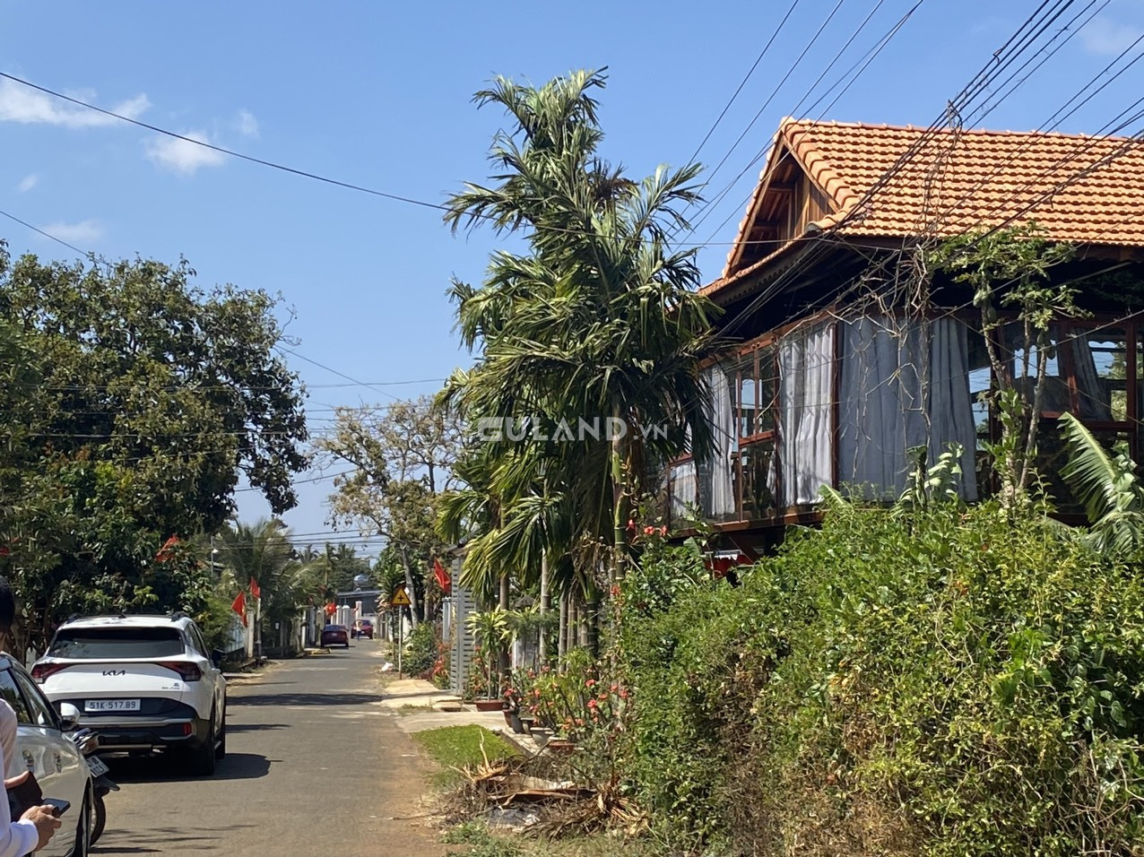 CẦN BÁN 18m*70 TẠI 6B HOÀ THUẬN - 2 SỔ GIÁ BÁN 300/1 m ( Chủ bán giá cao được thì bán ko được thì thôi)