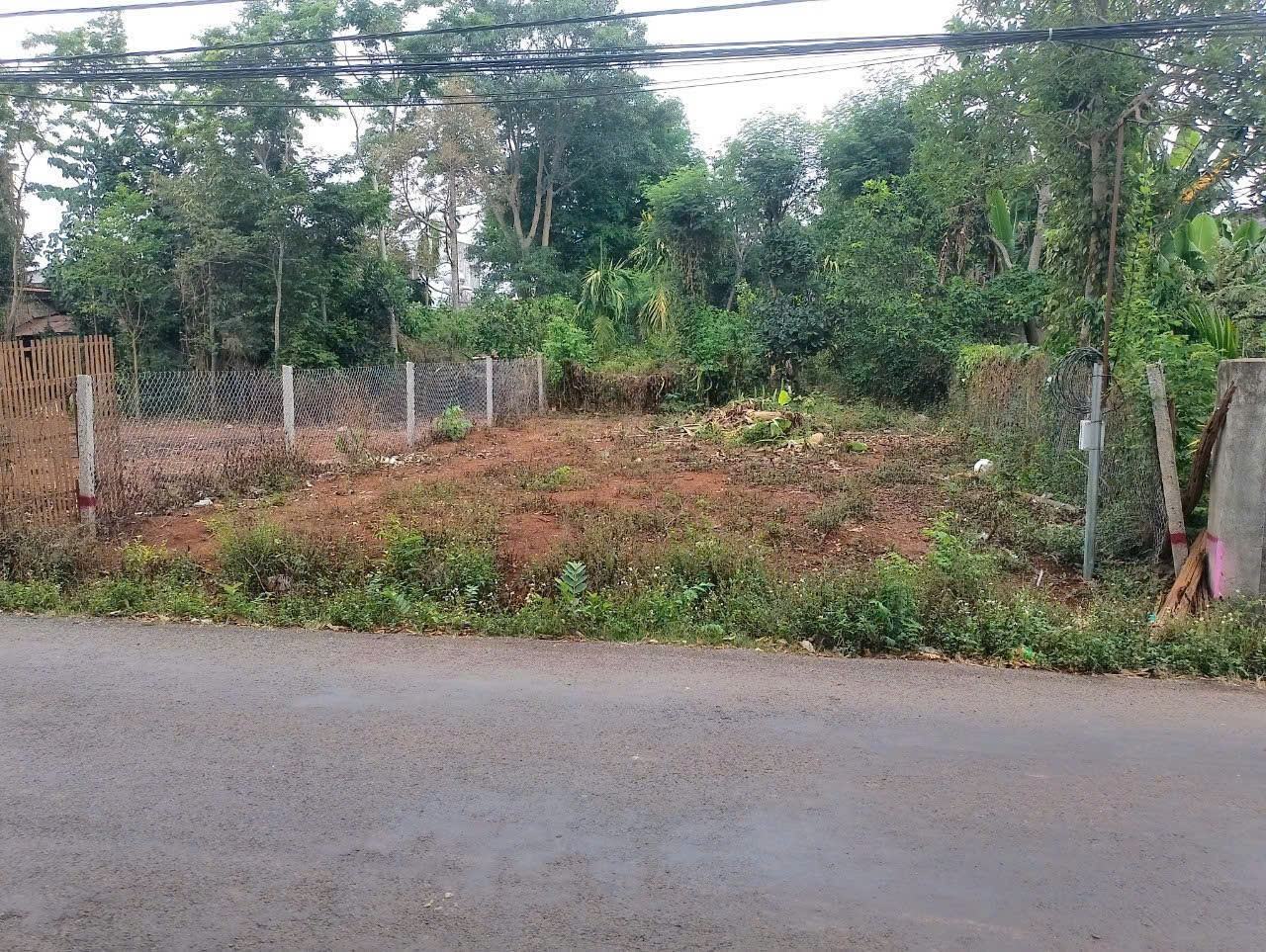Bán lô đất mặt tiền giá tốt ở đường 25b xã hòa thuận diện tích 10×18,5m giá 1ty749tr