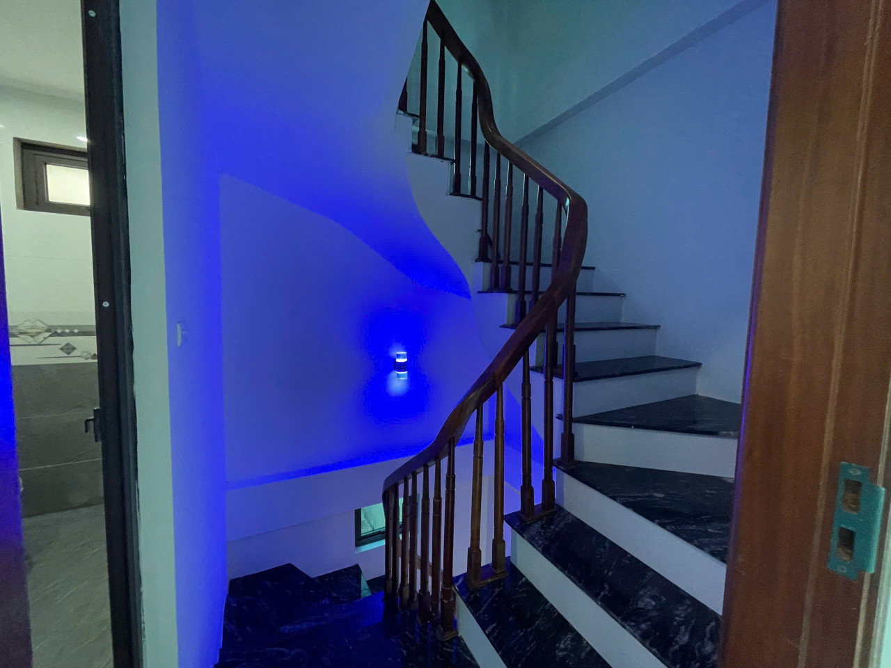 Bán nhà Yên Vĩnh, Kim Chung, Hoài Đức, 30/43m2, 4 tầng, giá 4.39 tỷ