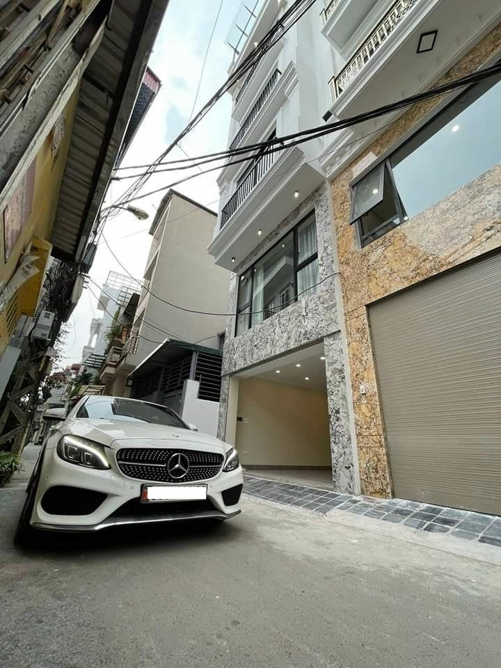 Nhà Hoài Đức 40M 5 Tầng, ô tô đỗ, kinh doanh giá nhỉnh 7 tỷ