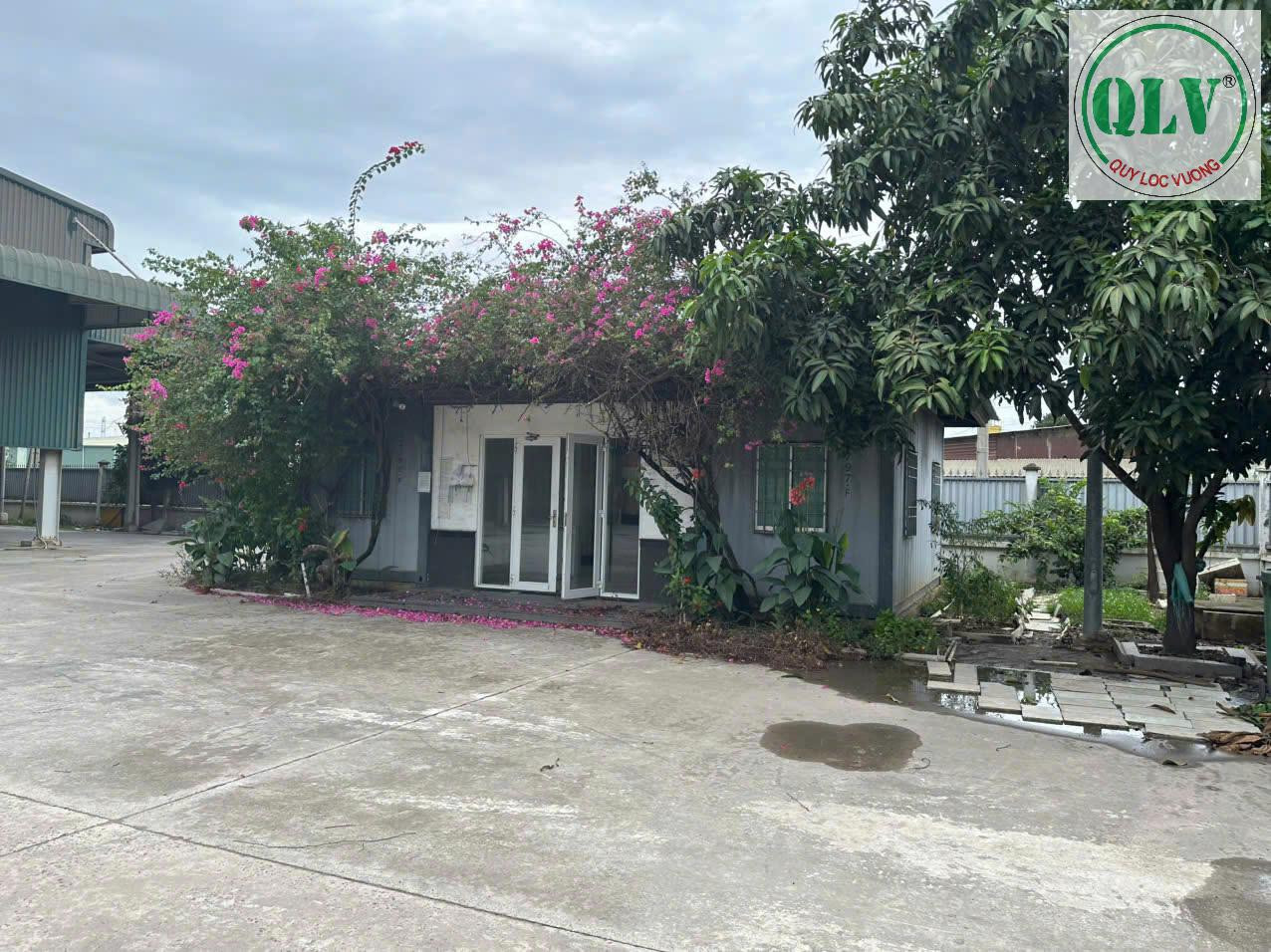 Cho thuê nhà xưởng 2.520 m2 SKC đóng tiền 1 lần tại Tân Uyên, Bình Dương