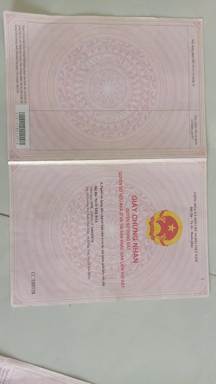 Cần tiền gấp nên bán nhanh e C1