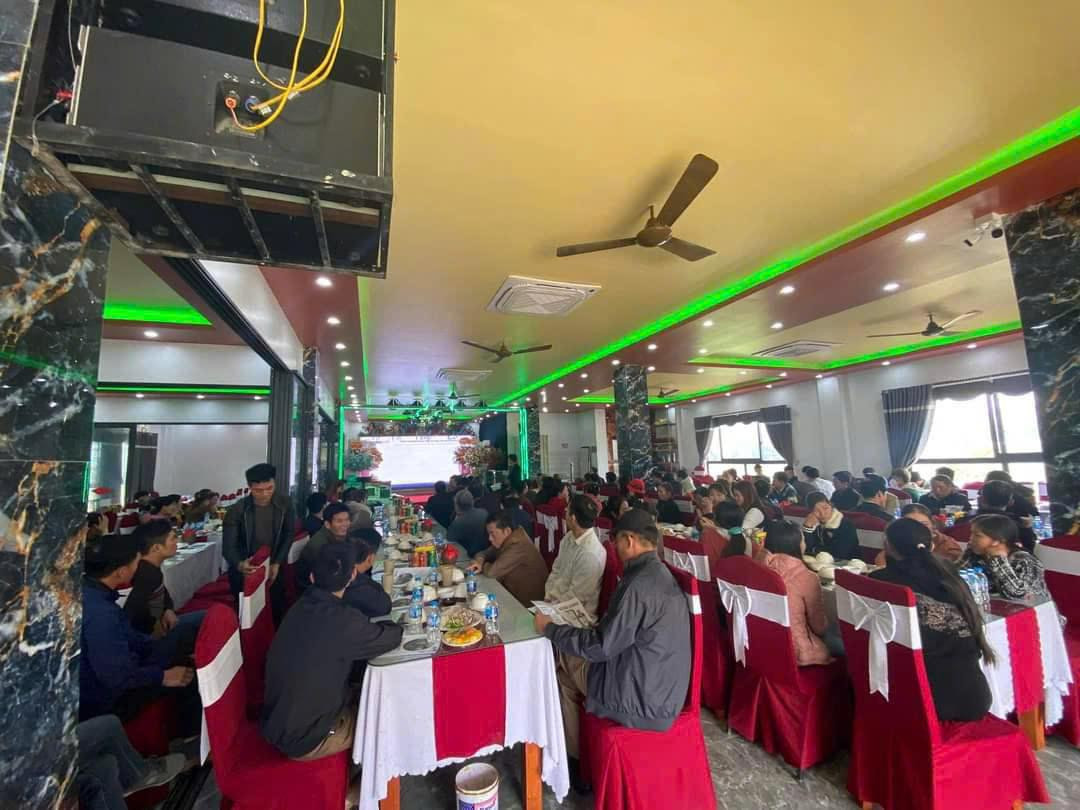 Do nhu cầu muốn chuyển đổi kinh doanh mô hình khác nên cần tiền bán nhà hàng Tại Phố Ri, Vĩnh Phúc