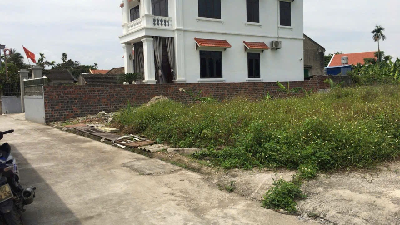 Xuất hiện 1 lô đất đẹp mướt mơ tại hợp thành Thủy Nguyên dt 66,8m ngang 4,5 giá chỉ 8xxtr liên hệ ngay 0382341632 em Liên chuyên viên tư vấn