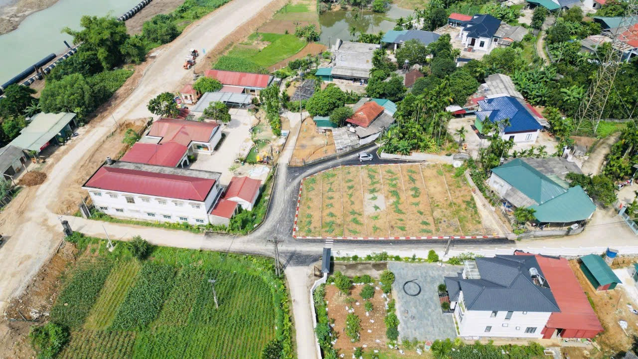 Bán đất nền Thành Phố Hoà Binh, diện tích 109,6m( 650 triệu )