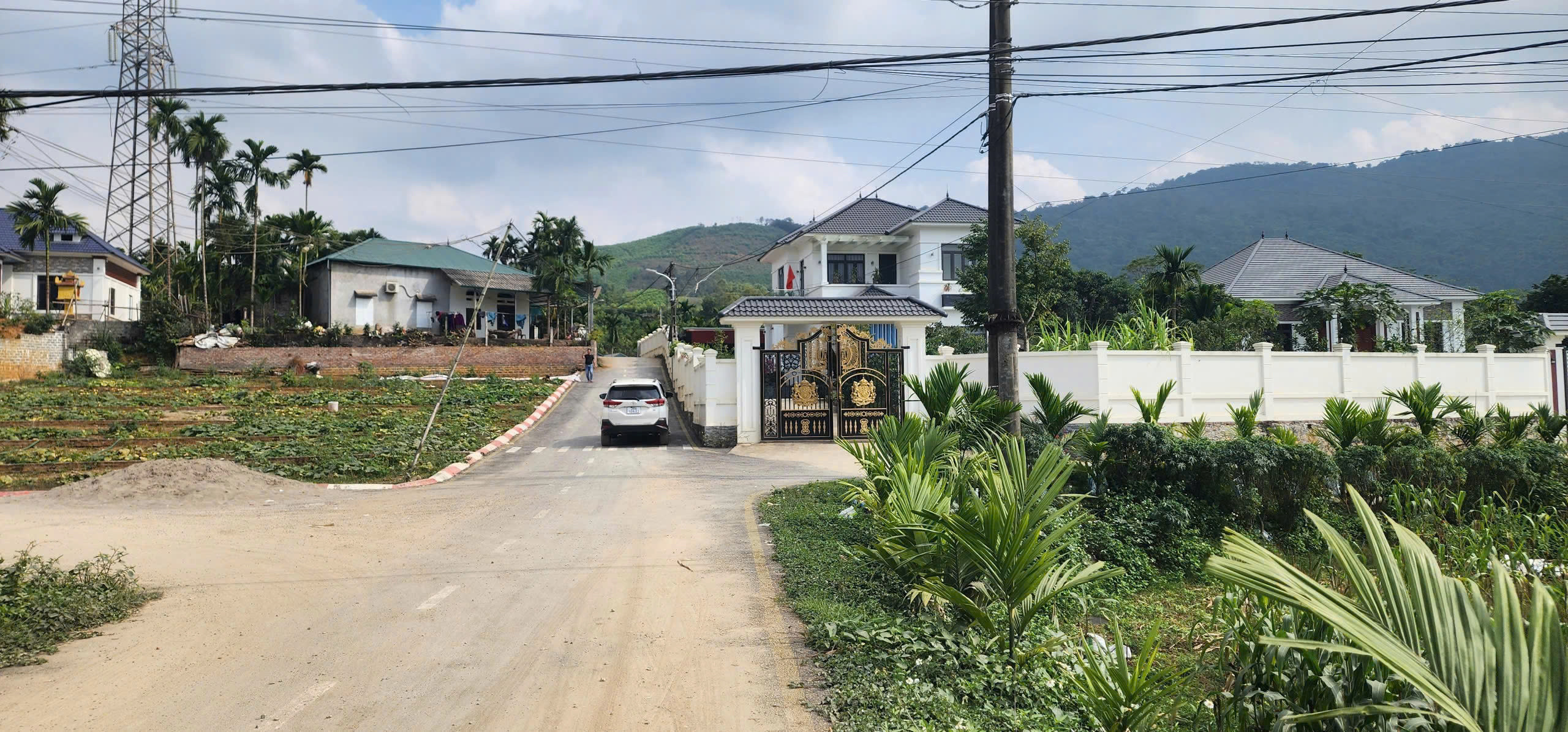 Đất nền 2 mặt tiền view sông Đà – trung tâm Hòa Bình, đón cầu số 6 & cao tốc Hà Nội