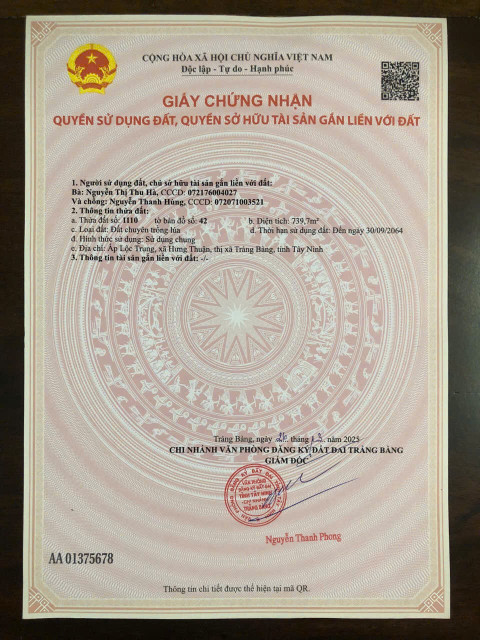 Ngộp. Chính chủ cần bán gấp lô đất mặt tiền đường lớn. Sổ hồng riêng công chứng sang tên dễ dàng. Ace nào thiện chí muốn mua LH e