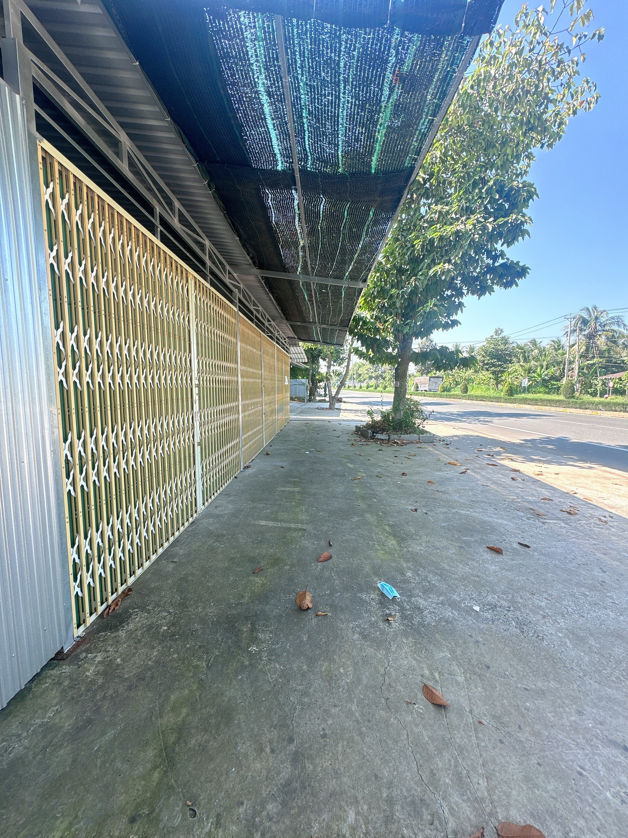 Cho thuê mặt bằng mặt tiền Huỳnh Tấn Phát giá 3,5 triệu