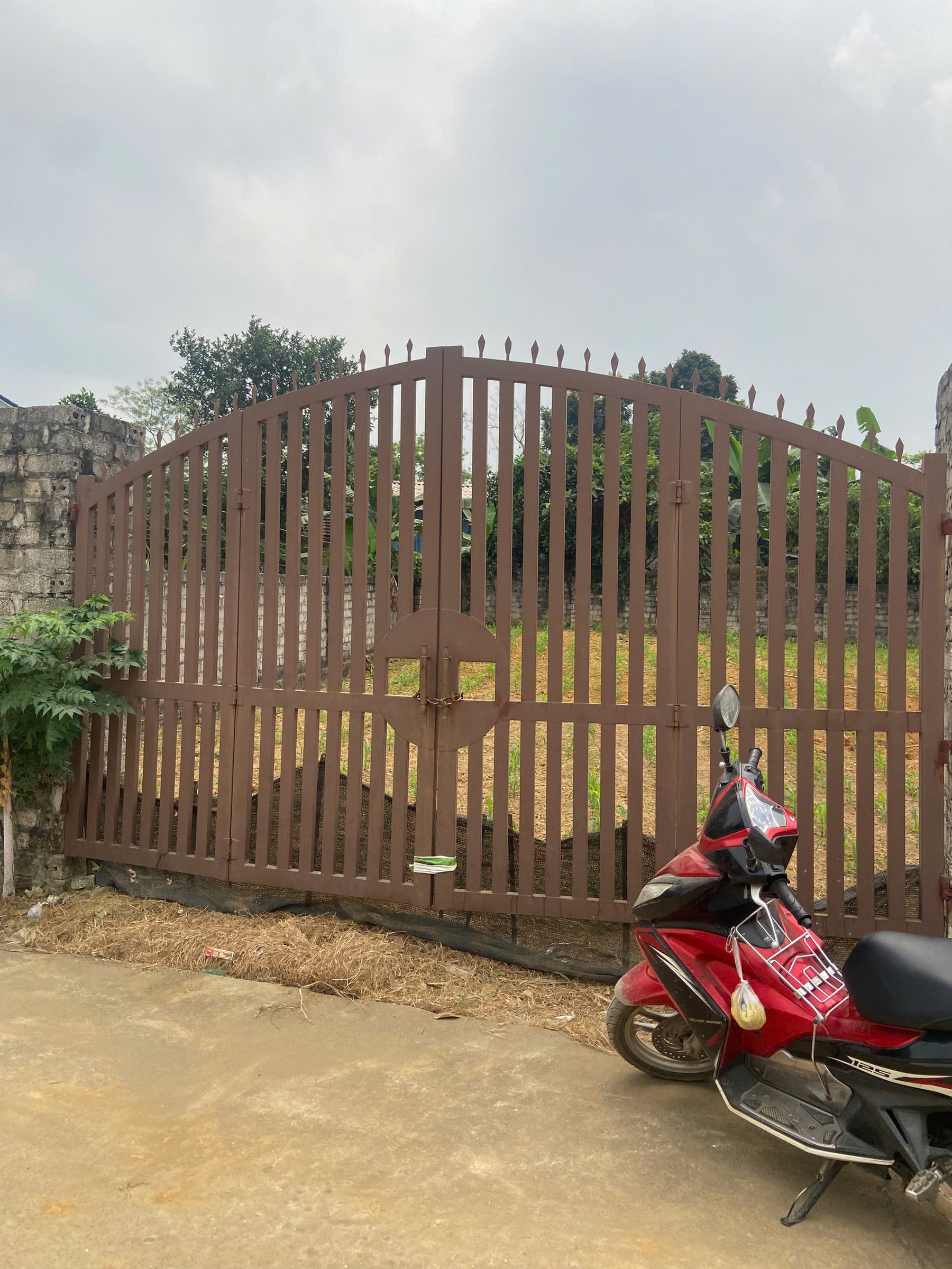 Hàng siêu đẹp - lô góc đường to thôn Mít Mái, Yên Bài, Hà Nội