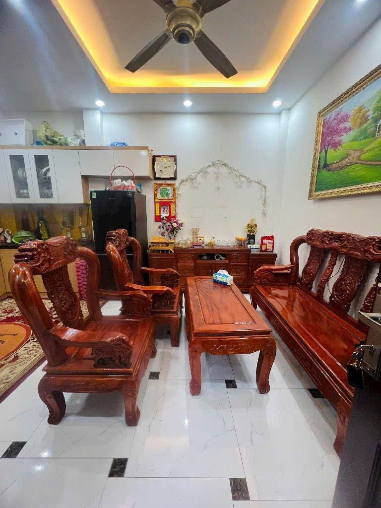BÁN NHÀ LAI XÁ-NHỔN-NGÕ THÔNG-Ô TÔ ĐỖ CỬA-42M-6.2 TỶ