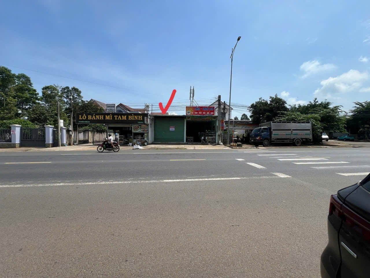 Nhà mặt tiền Quốc Lộ 20 dt 223.3m² ngang 5m giá 3 tỷ Xã La Ngà
