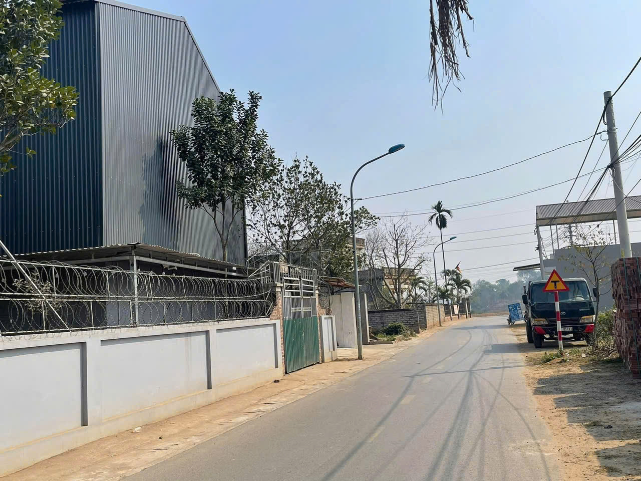 🔥 BÁN ĐẤT LẠI THƯỢNG – KHỔ ĐẤT ĐẸP, ĐƯỜNG NHỰA Ô TÔ TRÁNH – GIÁ CHỈ 2,45 TỶ 🔥