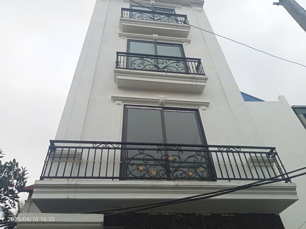 NHÀ ĐẸP - GIÁ TỐT - CẦN BÁN CĂN NHÀ 4 TẦNG TẠI Lại Yên. Hoài Đức, Hà Nội