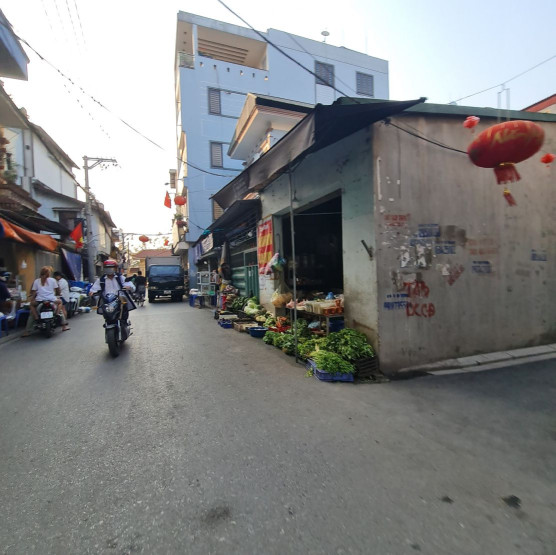 Hàng đầu tư F0 tại Gia Lâm, Hà Nội. 99,99m2, mt 6m, đường ô tô 7 chỗ vào, 3 tỷ x.