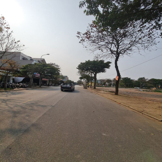 3 tỷ x có 99m2 đất ô tô 7 chỗ vào tại Lệ Chi, Gia Lâm, Hà Nội.