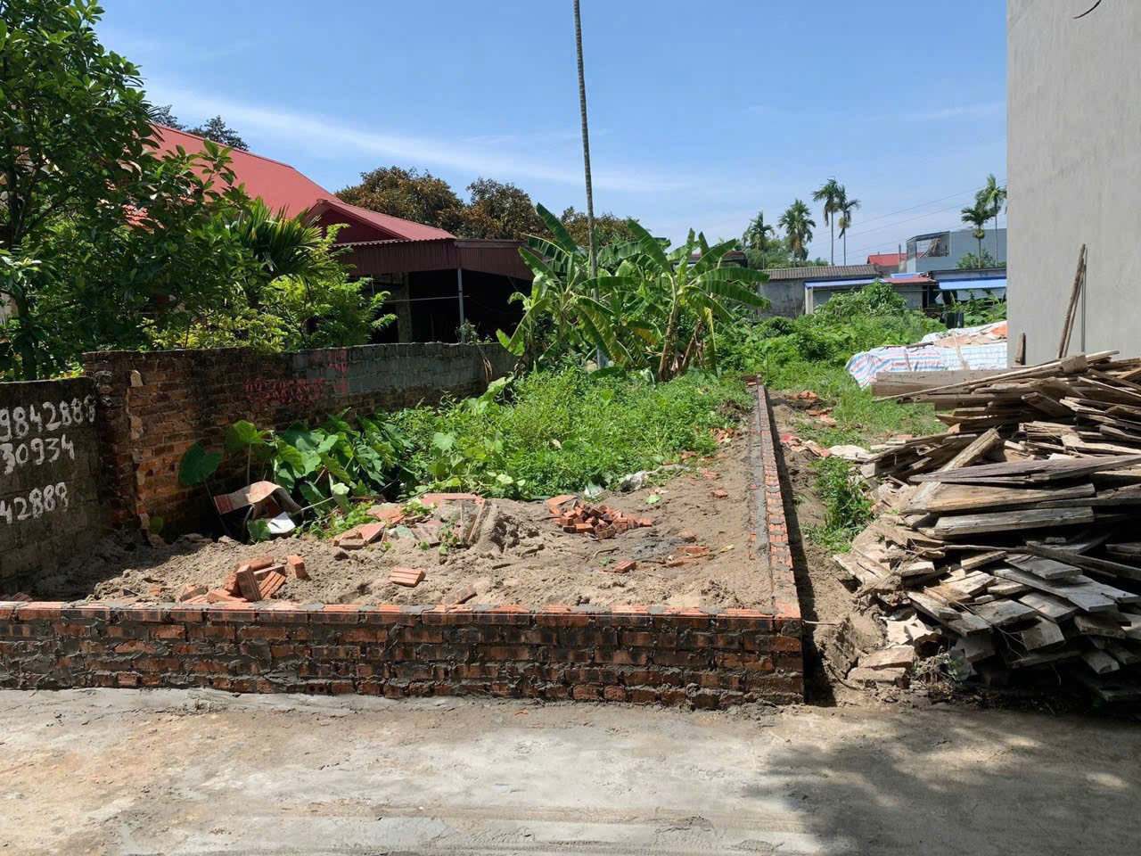 Bán đất 90m² ngang 4,5m đường 7m. giá 2.8 tỷ tại Lê Lợi An Dương. liên hệ 0362558882