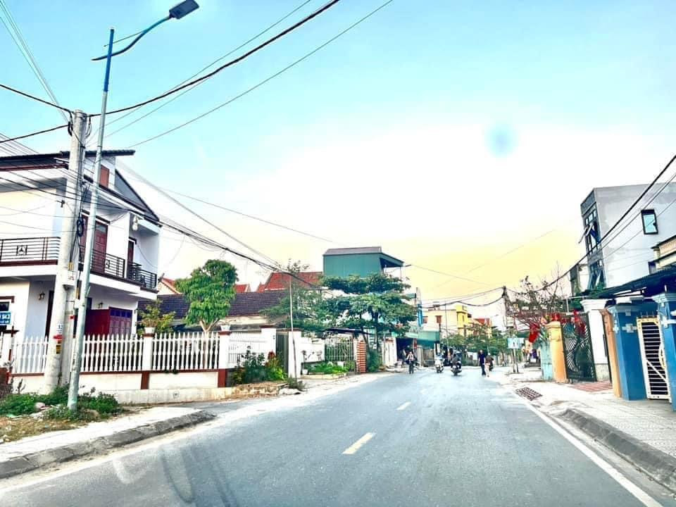 ĐẤT GIÁ RẺ GẦN TRUNG TÂM XÃ LÊ LỢI