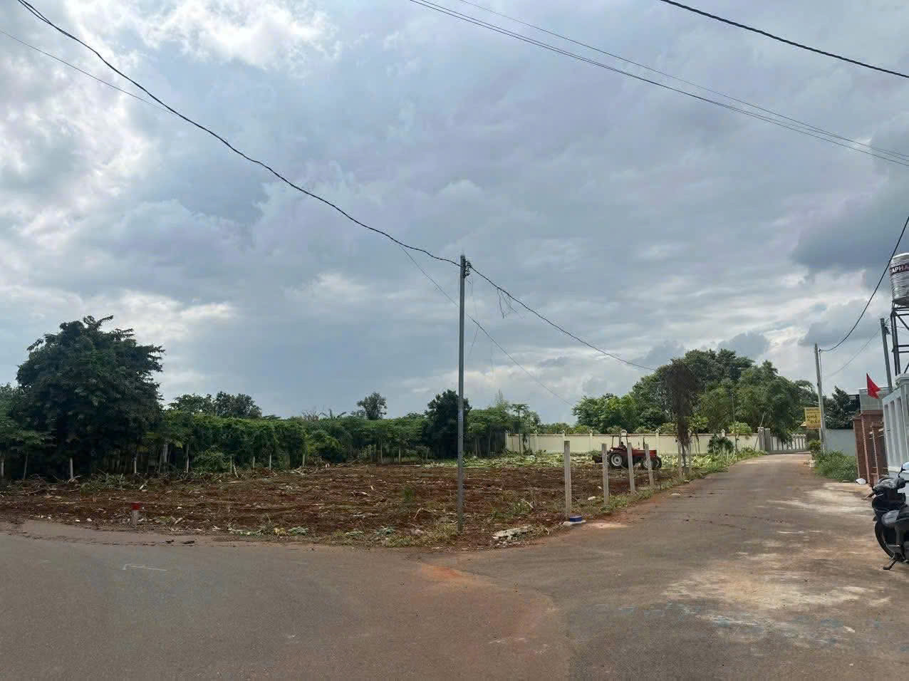 Bán đất 235.5m² ngang 8.1m giá 1.78 tỷ Xã Long Điền