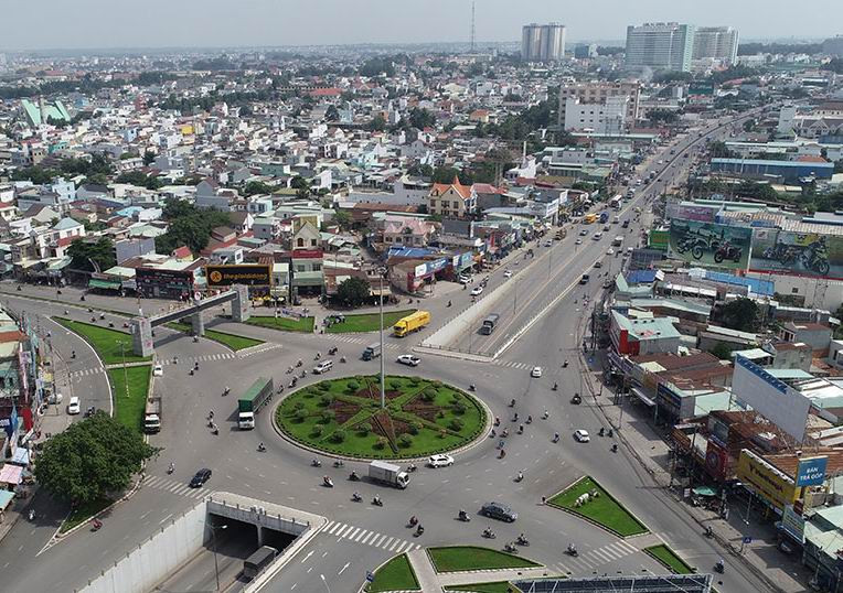 2,500m2 có 300m2 thổ cư, Đất đô thị, nở hậu, khu vực dân cư đông Thị Trấn Long Giao (2LG-08)
