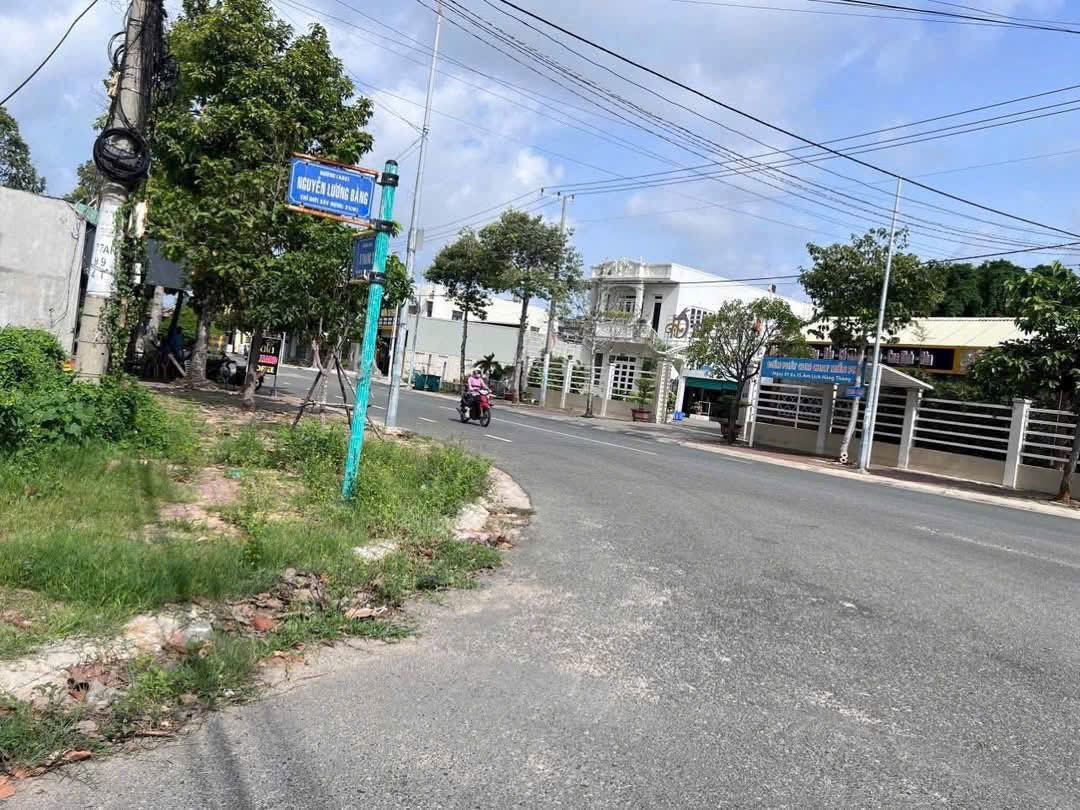 Bán đất 115,9m² ngang 6m giá 3.65 tỷ Xã Long Hải