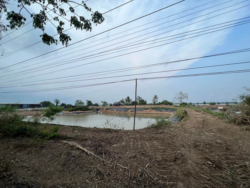 Bán đất 4810.8m² ngang 50.8m giá 8.64 tỷ Xã Long Phú