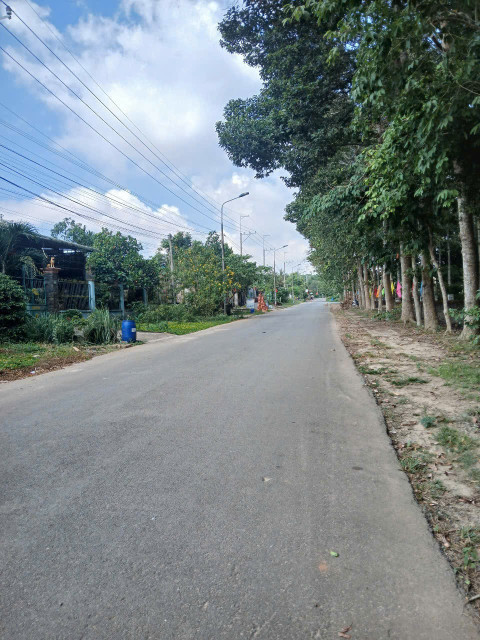 Bán đất 882.2m² giá 10.5 tỷ Xã Long Thành
