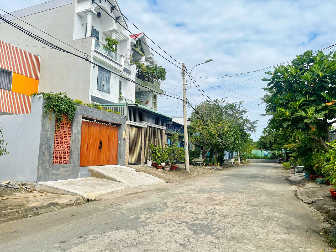 Bán đất Hẻm 274 Nguyễn Văn Tạo, 6x23m, đường 12m , xây tự do, chỉ 5.4 tỷ