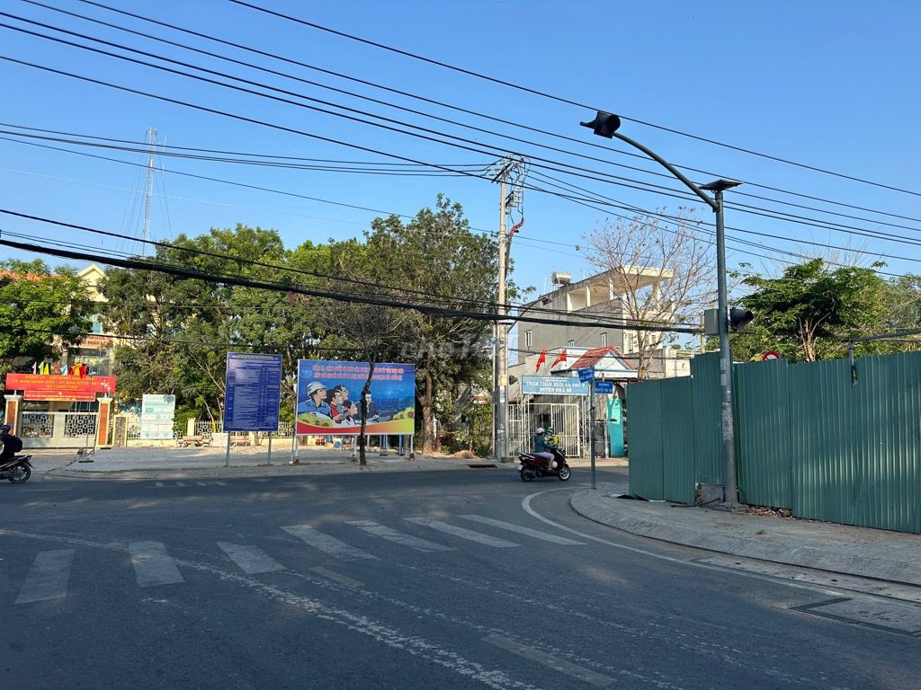 MẶT TIỀN KINH DOANH ĐƯỜNG NGÔ QUANG THẮM - PHÁP LÝ SẠCH - 9700m2 ĐẤT GIÁO DỤC - GẦN CHỢ NHƠN ĐỨC - 90 TỶ