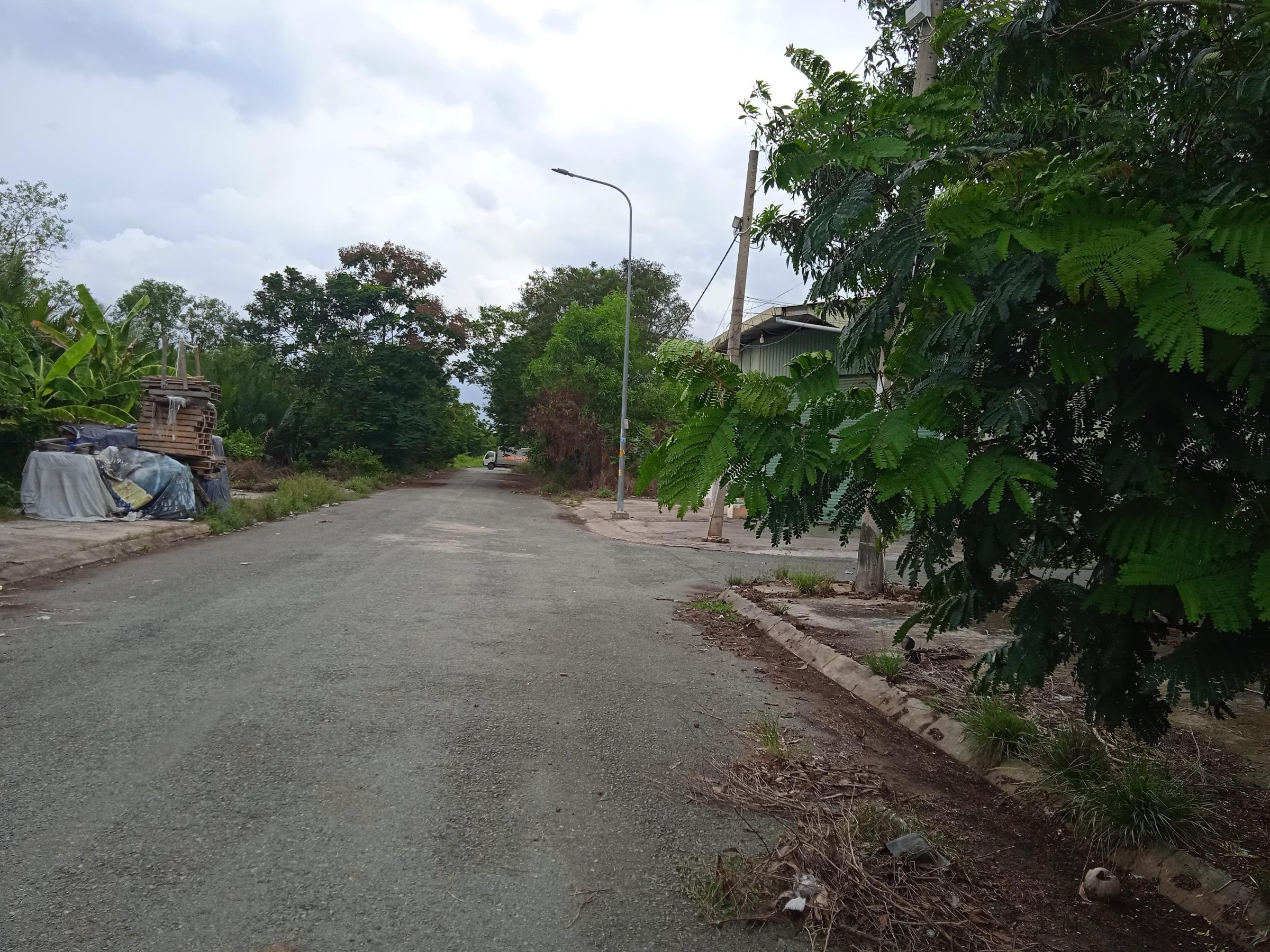 Bán đất thổ cư đường nhựa 16m Nguyễn Văn Tạo, Nhà Bè