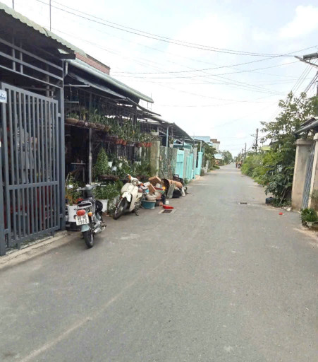 Nhà mặt tiền nhựa P.Long Thuận, ôtô , TP Gò Công, Tiền Giang giá 1,5 tỷ