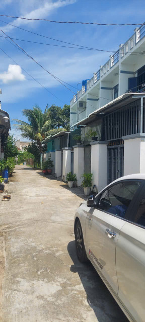 Chính chủ cần bán nhà gần chợ Long Thượng