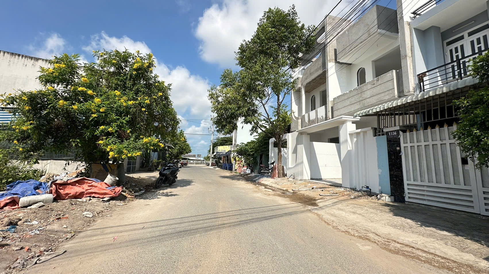 Nền thổ cư 81m2 (4,7x17) Long Trạch, Cần Đước, / 826 chỉ 700m