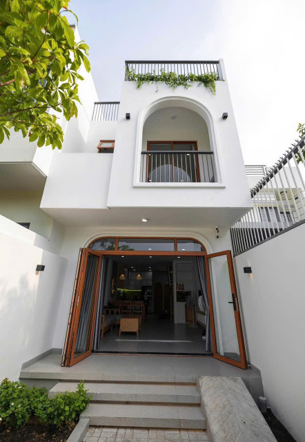 🏡 Chính chủ bán nhà mới xây – MT Tỉnh lộ 826 Cần Đước Long An – 100m² – 2 tỷ 380 – SHR – Nhà kiên cố
