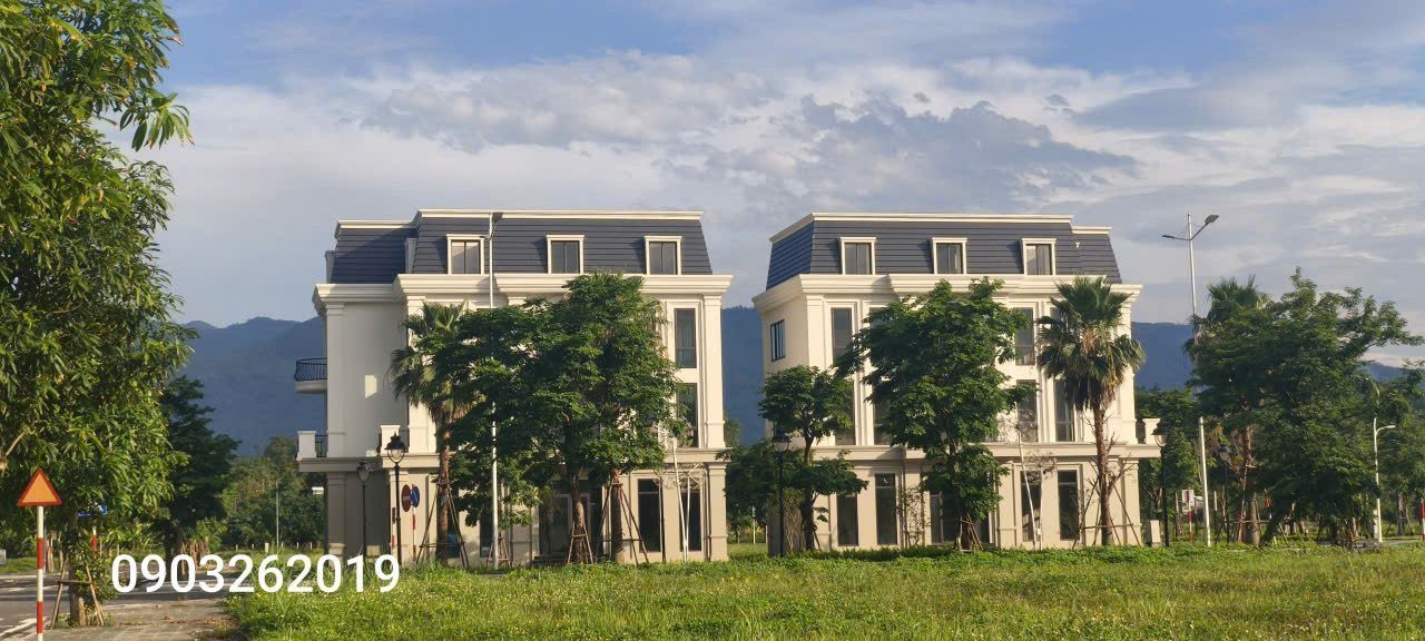 Bán shophouse Centreville Lương Sơn 120m2