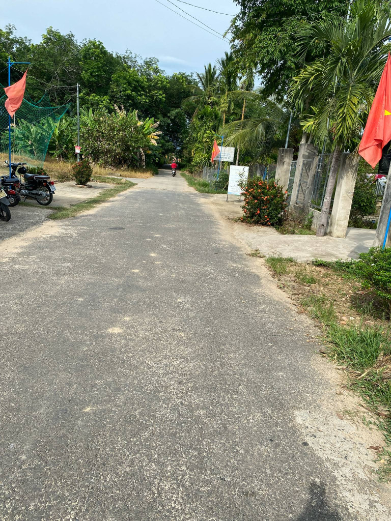Cần bán lô đất thổ cư