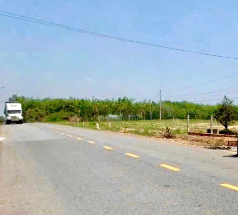 Bán đất 250m². Giá 480 triệu ngay khu công nghiệp dân đông. O931.783.2O9