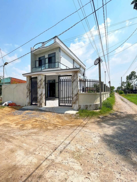 Nhà 11x19 206m2 3ty2 sổ hồng riêng SDT 0909356049