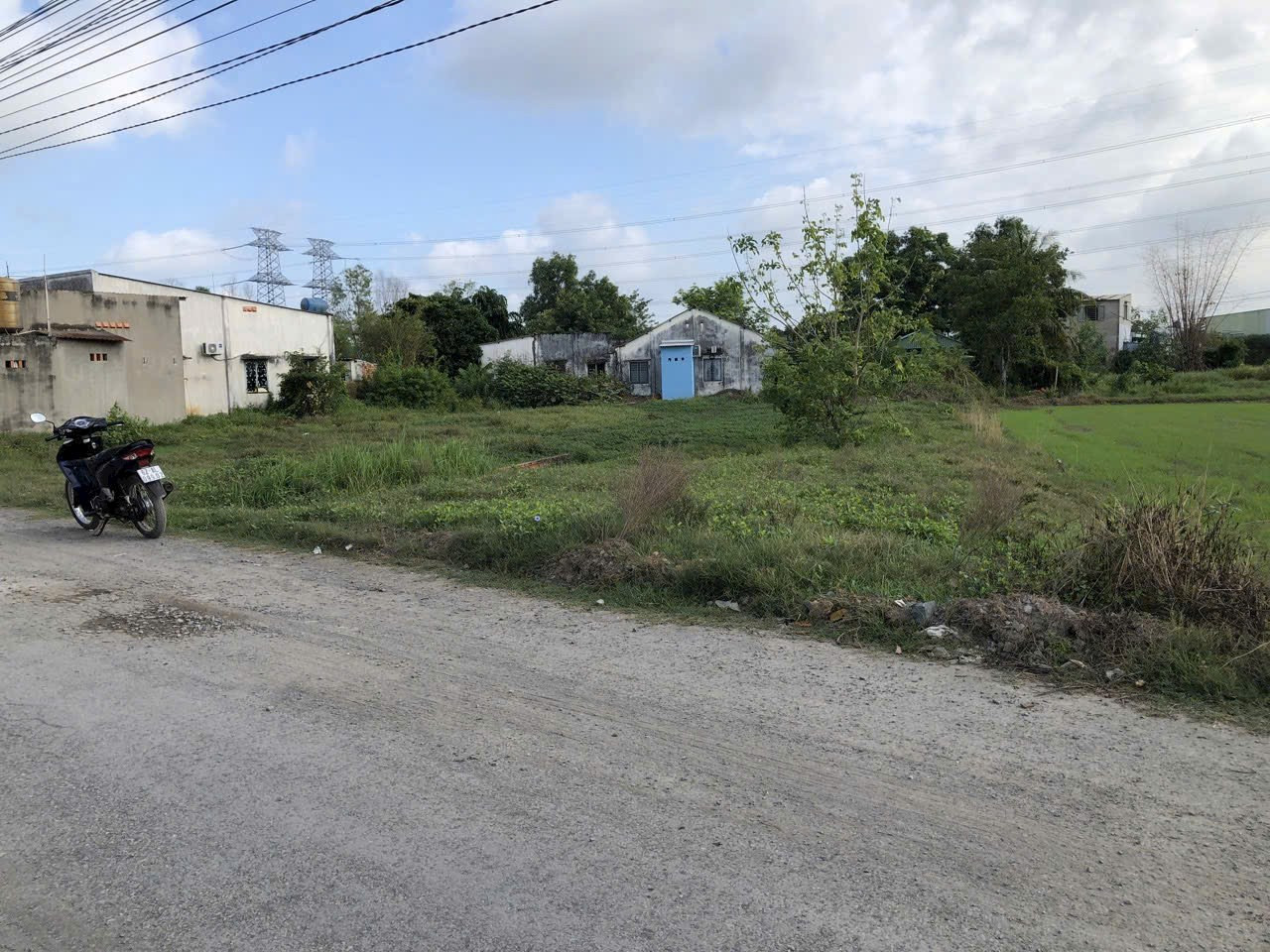 Bán nhà 400m² full thổ cư ngang 10m giá 4.3 tỷ tại Xã Mỹ Hạnh