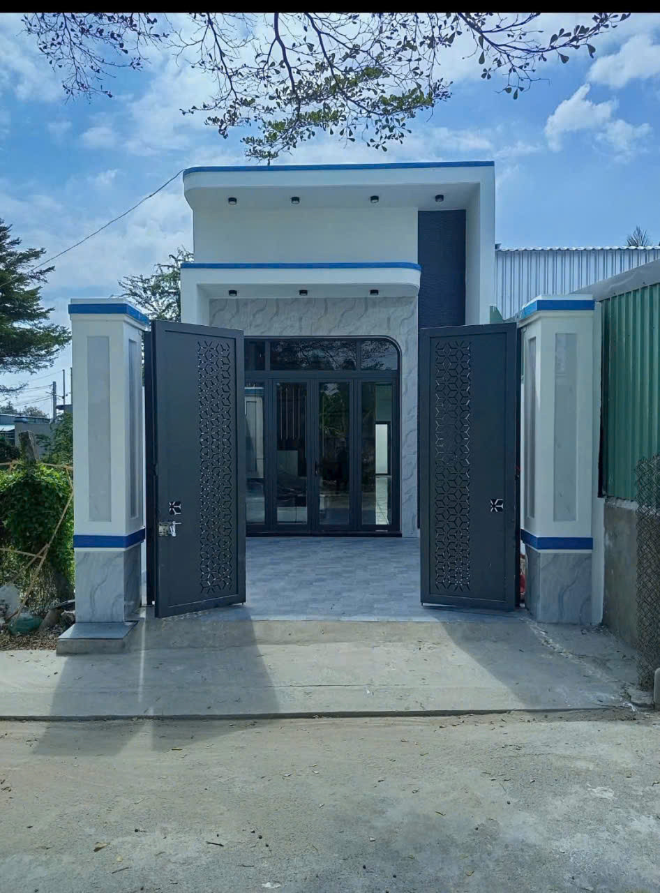 Bán nhà cấp 4 full nội thất xã Mỹ Lộc , Cần Giuộc dt 90m2 2pn 2wc giá 1,78 tỷ
