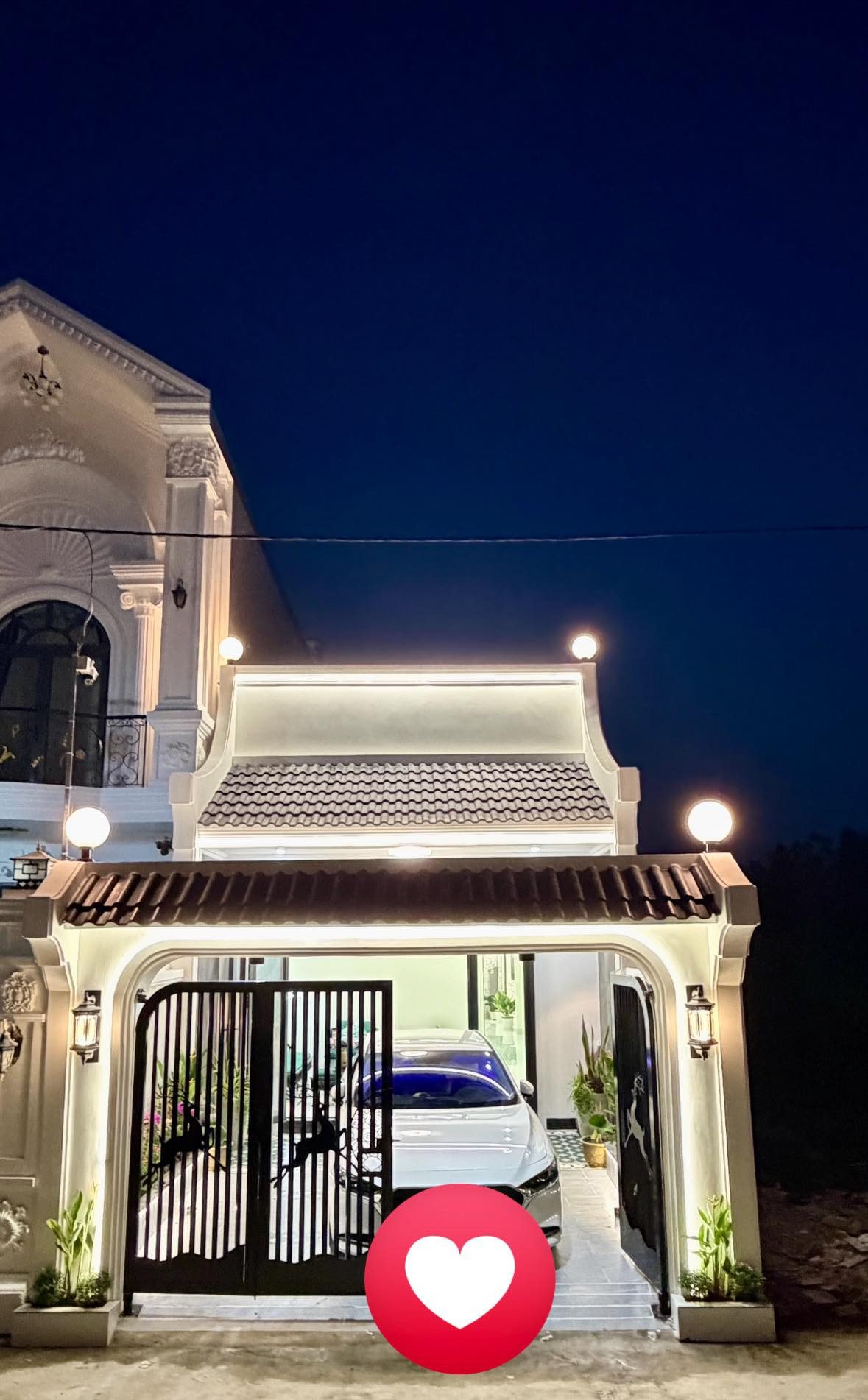 Nhà mới xây dựng phong cách INDOCHINE  hẻm xe hơi gần Quảng Trường Tp Mỹ Tho