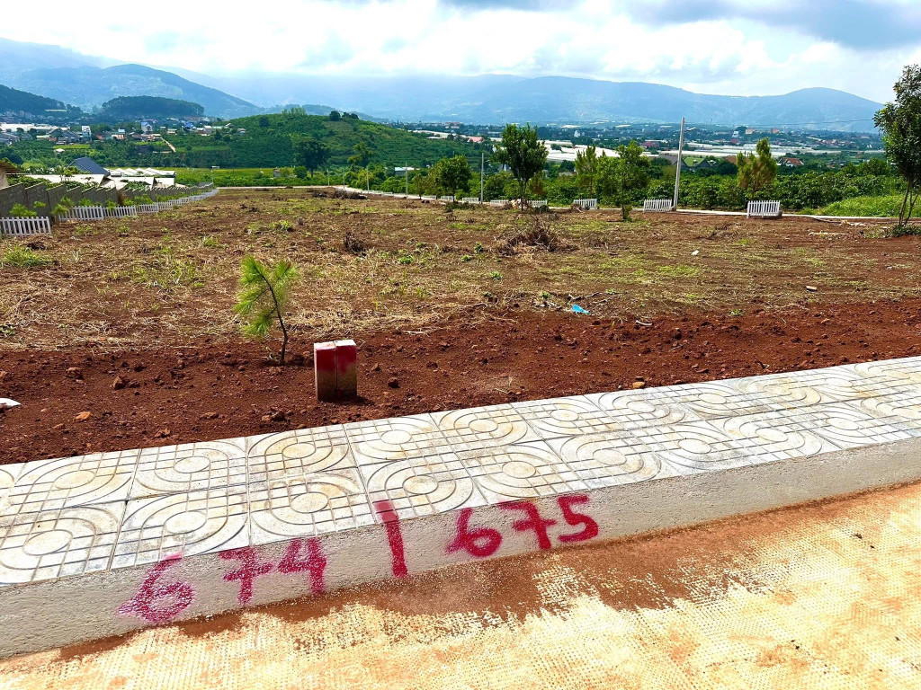 Thửa đất đẹp view toàn cảnh TT Nam Ban 1,35 TỶ/338m2(200m2TC) ngang 12m ☎️0938.609.098 Ms.Trọng