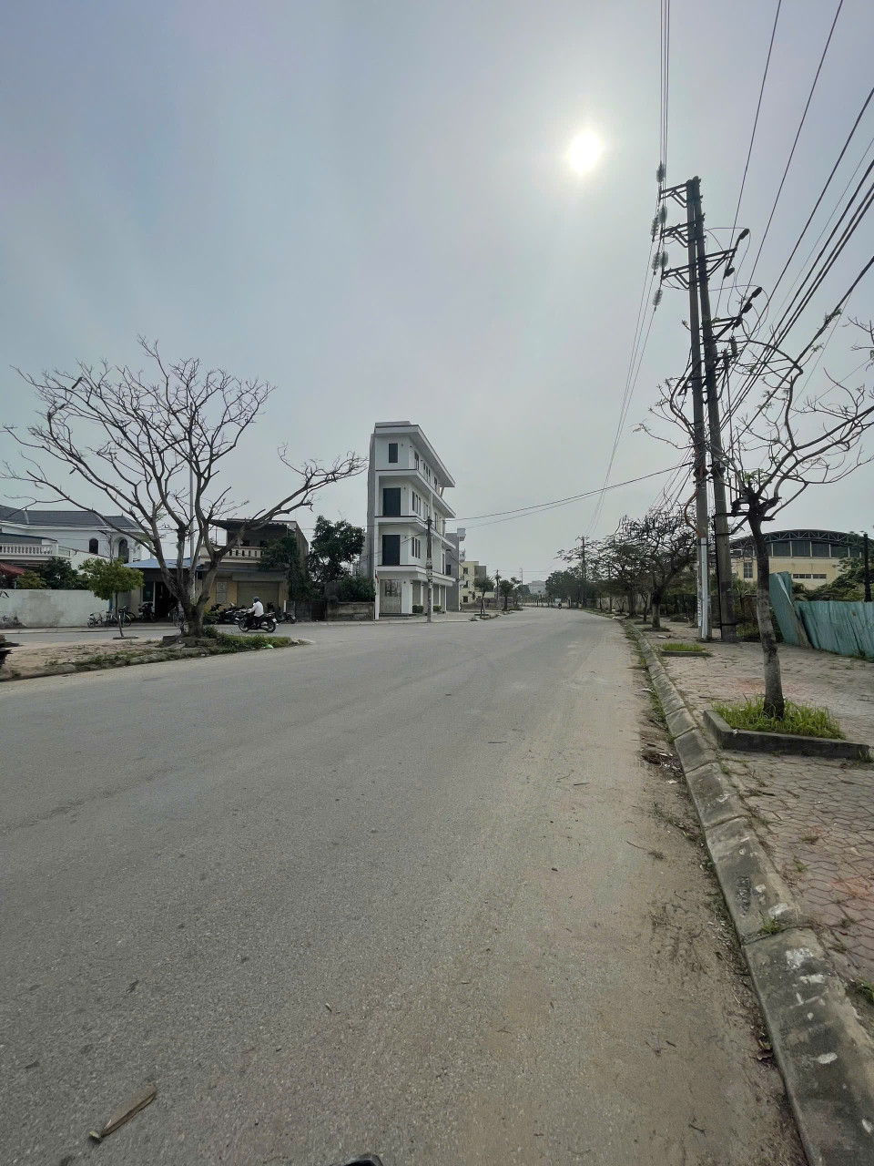 Bán đất 68.5m² ngang 4m đường 22m. giá 2.79 tỷ tại Nam Sơn An Dương. liên hệ 0362558882