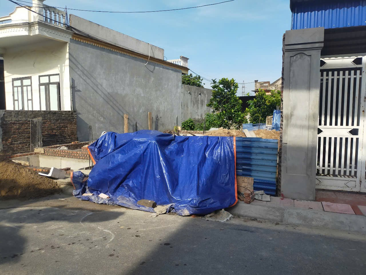 Bán đất 60m² ngang 4,1m . đường im . giá 2.25 tỷ tại Nam Sơn An Dương. Liên Hệ 0362558882